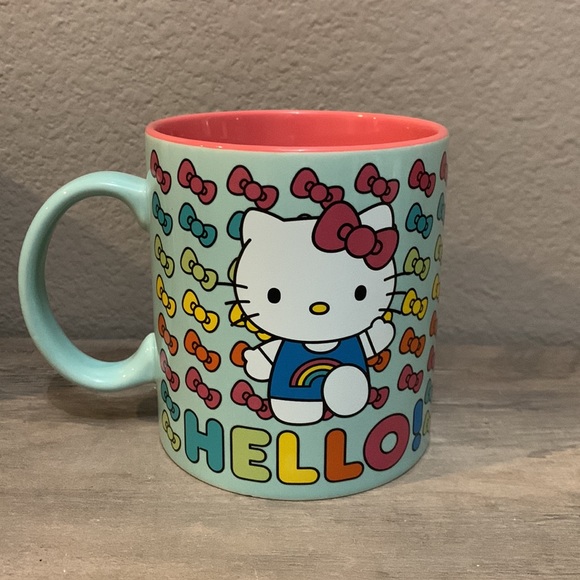 Hello Kitty Hello Bow Mug - Picture 3 of 3